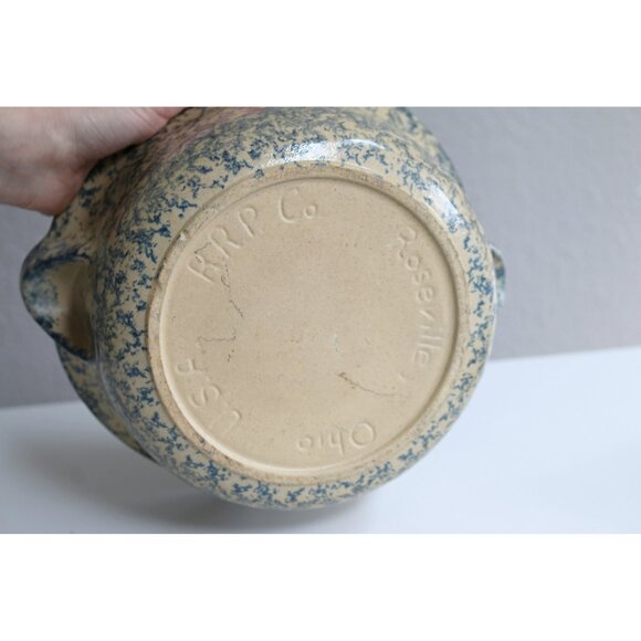 1980's Vintage Robinson Ransbottom Pottery Country Style Casserole Dish with Lid - Picture 7 of 9